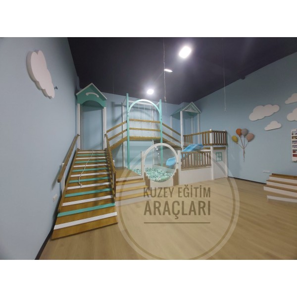 Ahşap İç Mekan Oyun Evi