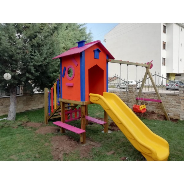 Ahşap Çocuk Oyun Parkı