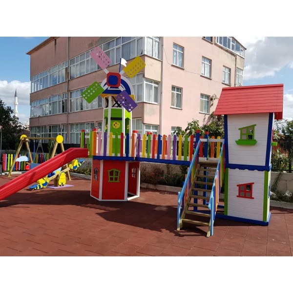 Ahşap Çocuk Oyun Parkı