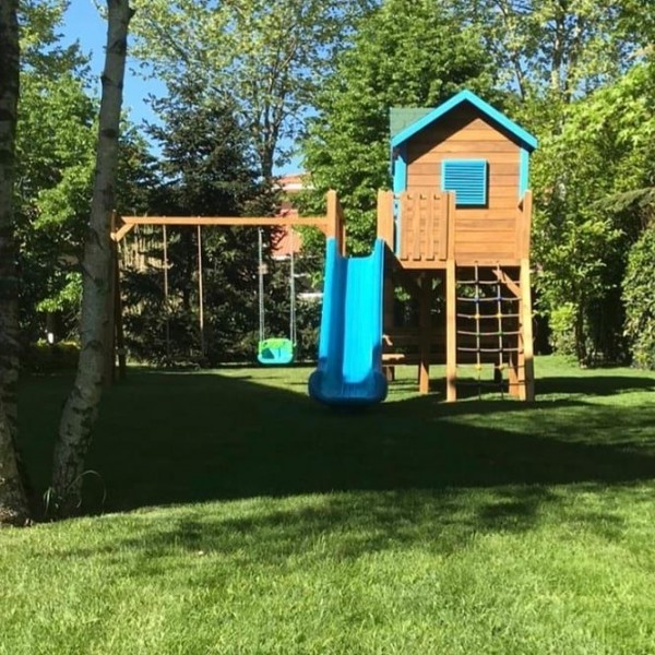 Ahşap Çocuk Oyun Parkı